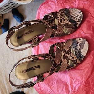 BANDOLINO Snakeskin Print Heels Worn Once!